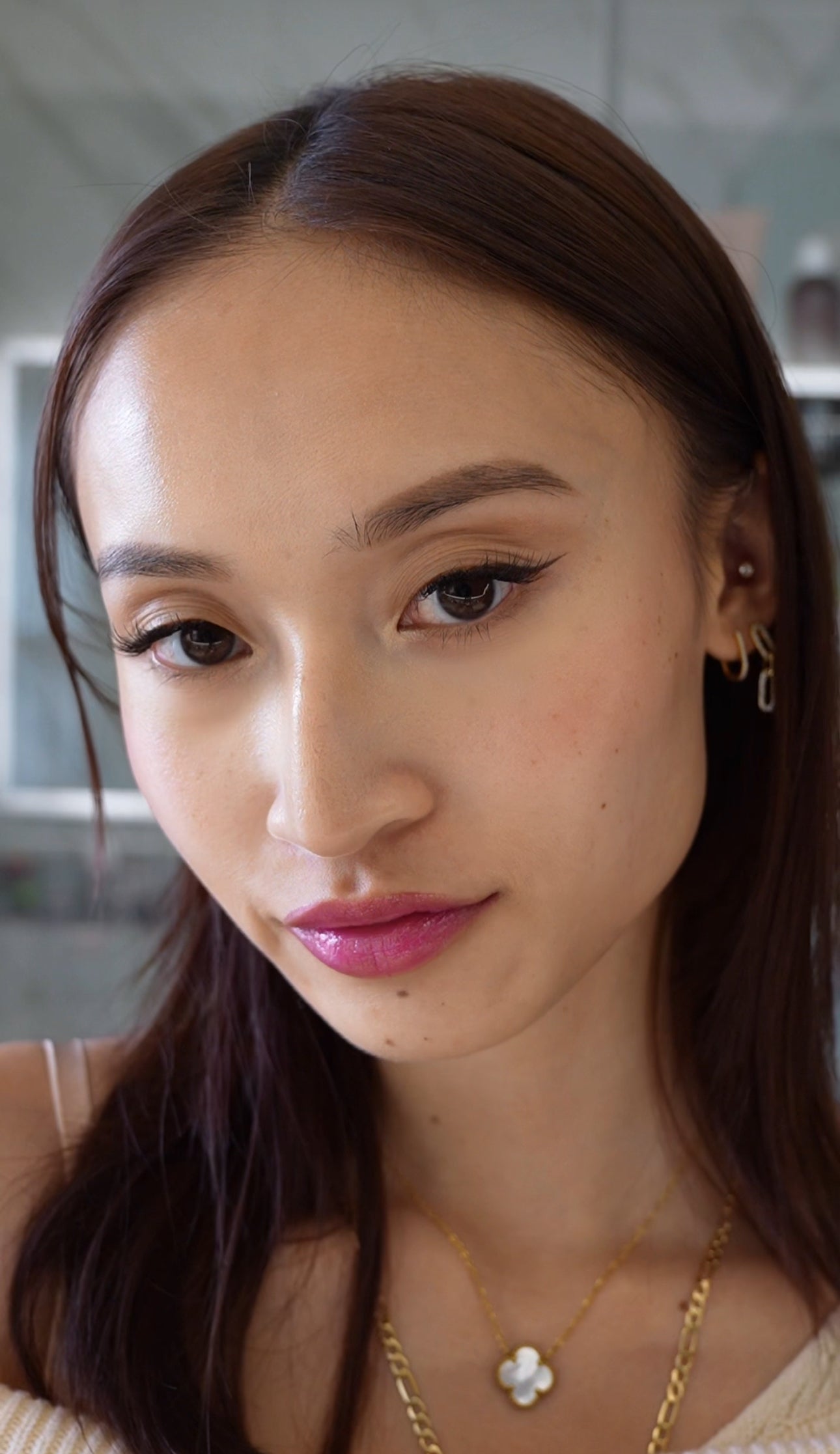 Shapeshifter Color-Changing Lipgloss
